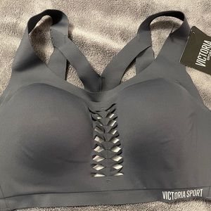NWT Victoria's Secret Angel Max Sports Bra 34D